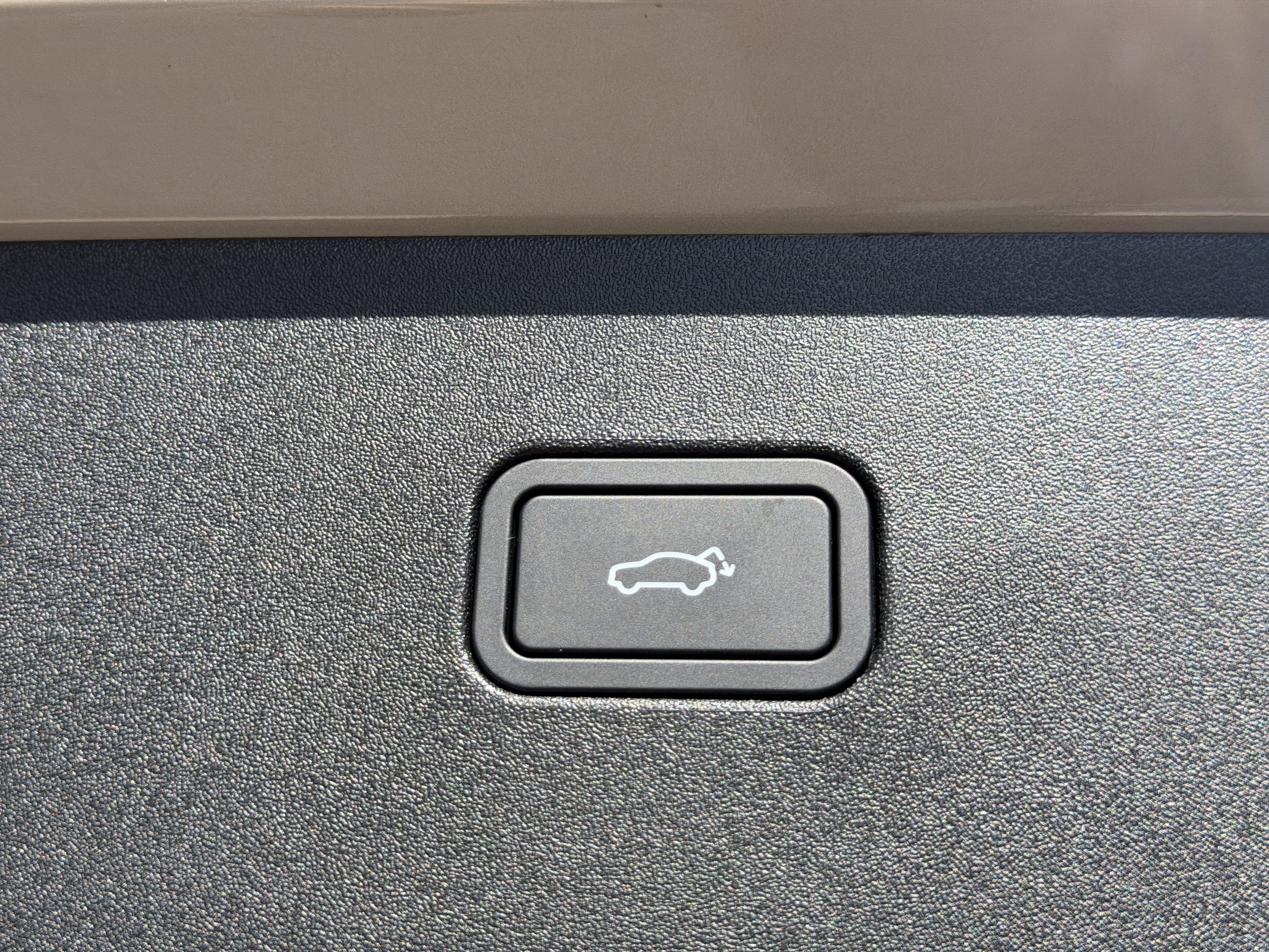 New 2026 Volvo EX30 Plus image 10