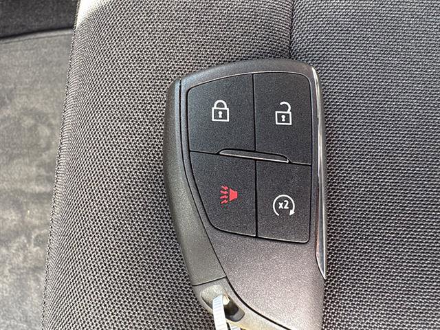 New 2026 Chevrolet Equinox EV LT w/ LPO, Blackout Package image 29