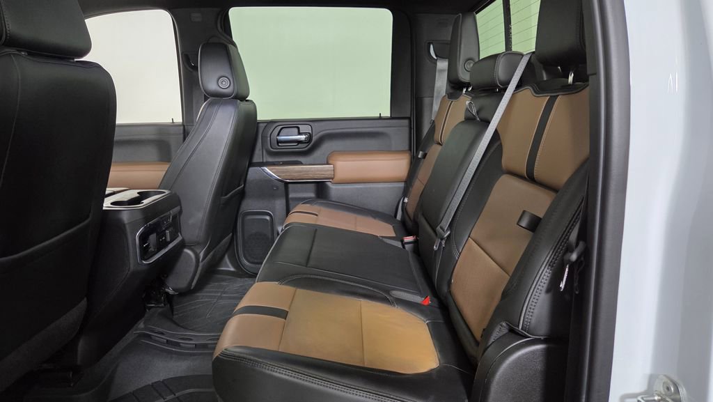 Used 2020 Chevrolet Silverado 2500 High Country w/ Z71 Off-Road Package AWD/4WD image 28