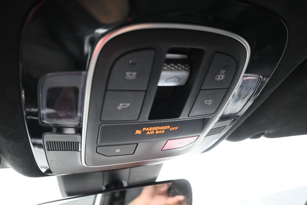 Used 2023 Hyundai Santa Fe Calligraphy FWD image 11