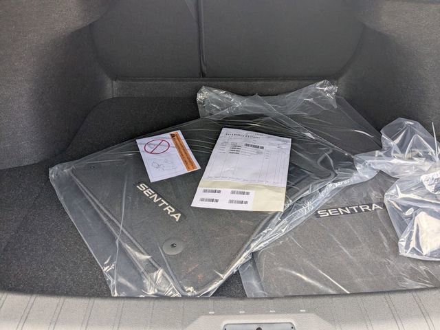 New 2026 Nissan Sentra SR w/ Floor Mat Package FWD image 29