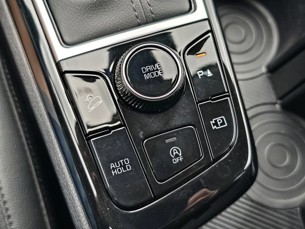 Used 2025 Kia Sportage EX FWD image 6