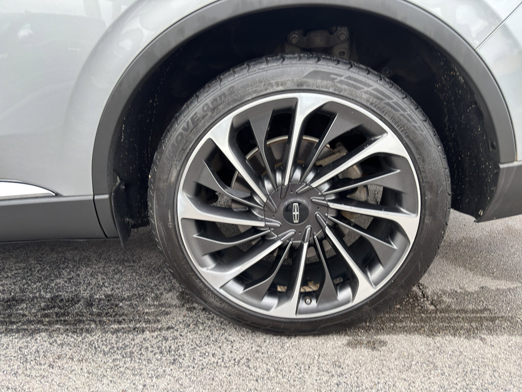 Used 2021 Lincoln Aviator Reserve w/ Equipment Group 202A image 33