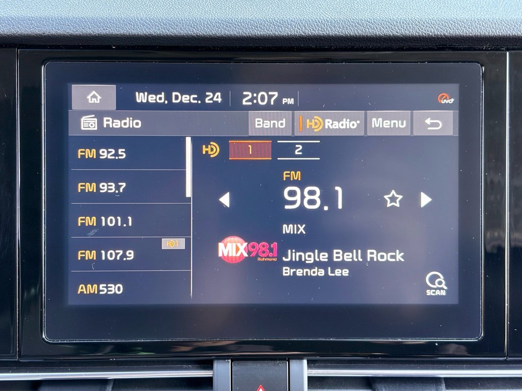 Used 2022 Kia Niro EX image 13