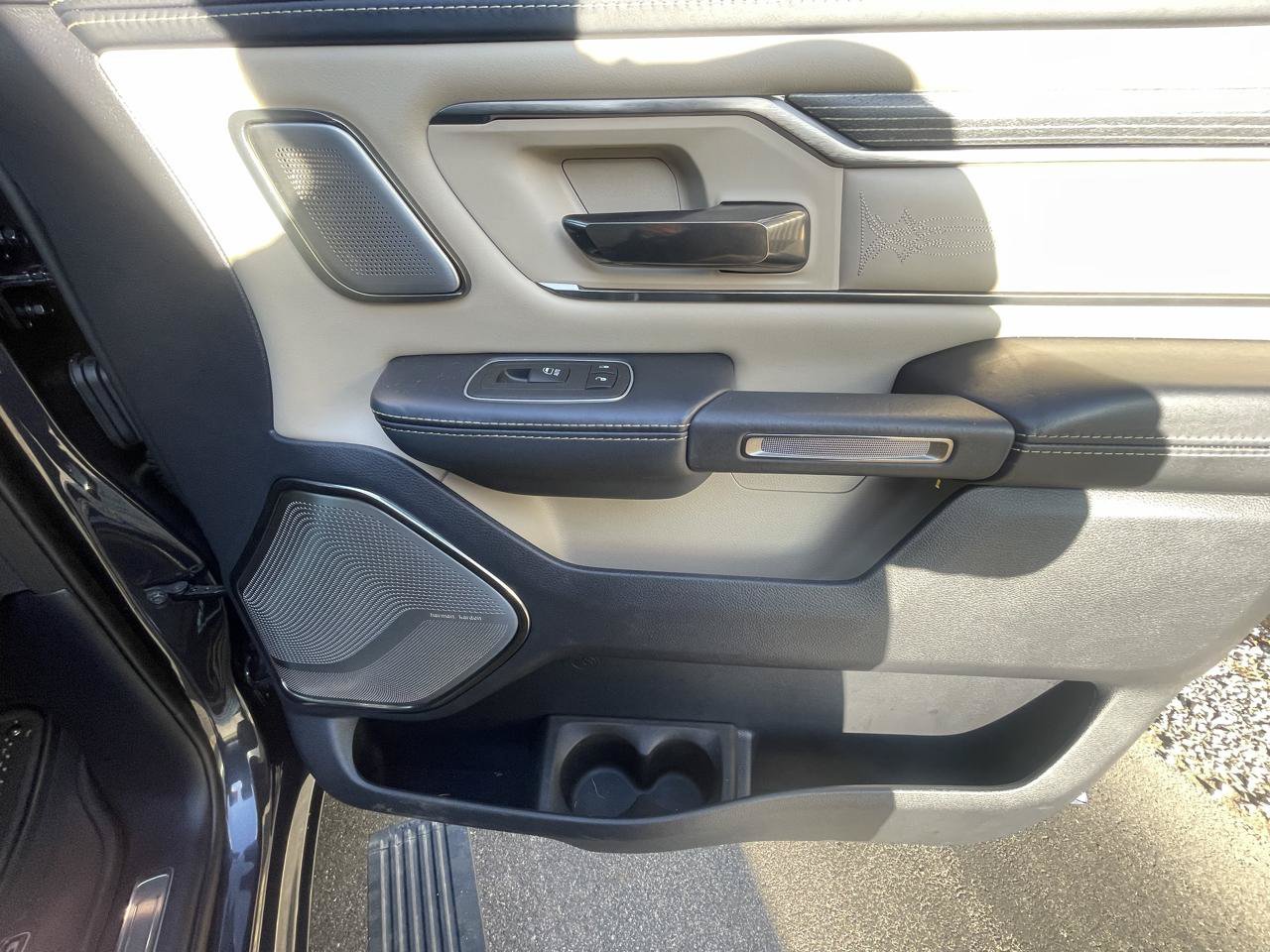 Used 2020 RAM 1500 Limited AWD/4WD image 17