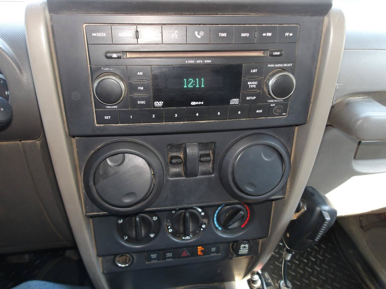 Used 2007 Jeep Wrangler Rubicon w/ PWR Convenience Group AWD/4WD image 16