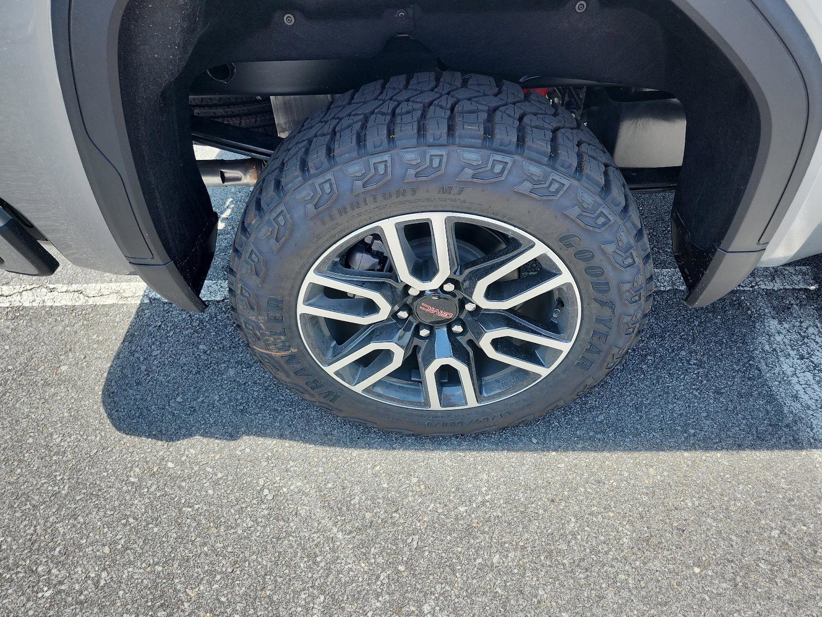 New 2026 GMC Sierra 1500 AT4 w/ AT4 Premium Package image 5