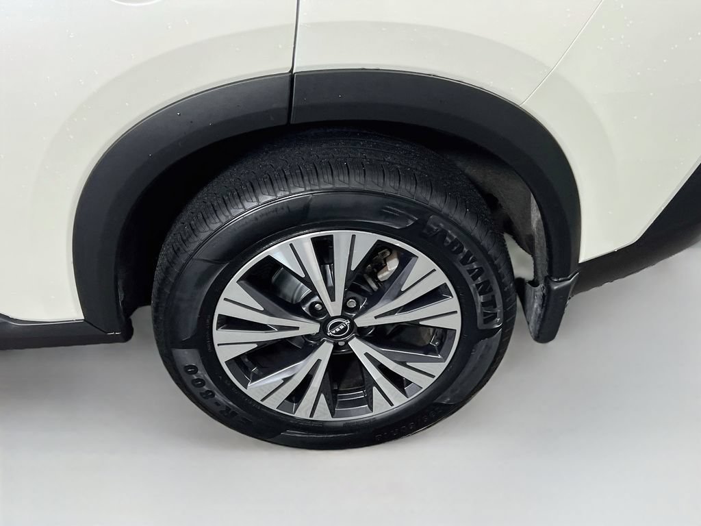 Used 2023 Nissan Rogue SV AWD/4WD image 25