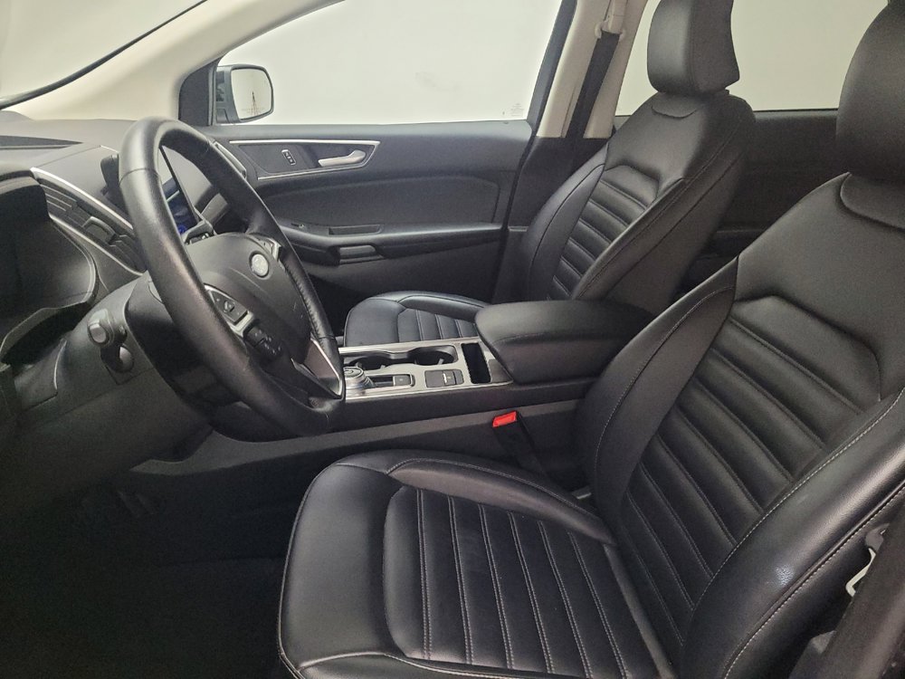 Used 2024 Ford Edge SEL image 17