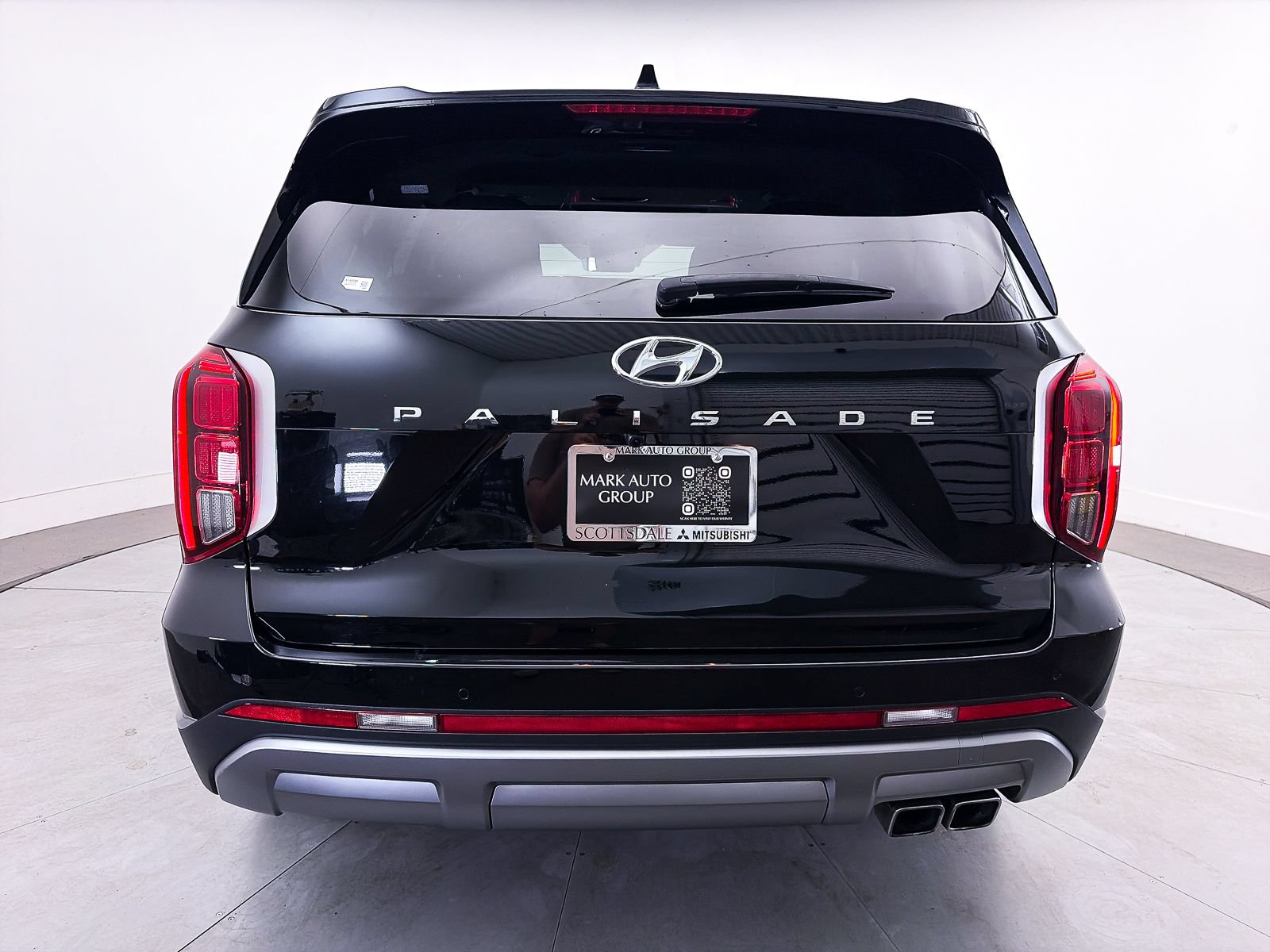 Used 2023 Hyundai Palisade SEL w/ Premium Package FWD image 18