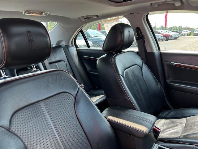 Used 2011 Lincoln MKZ 4dr Sdn FWD image 31