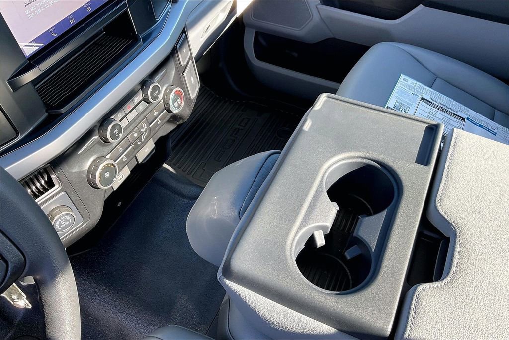 New 2025 Ford F250 XL w/ 360-Degree Camera Package RWD image 6