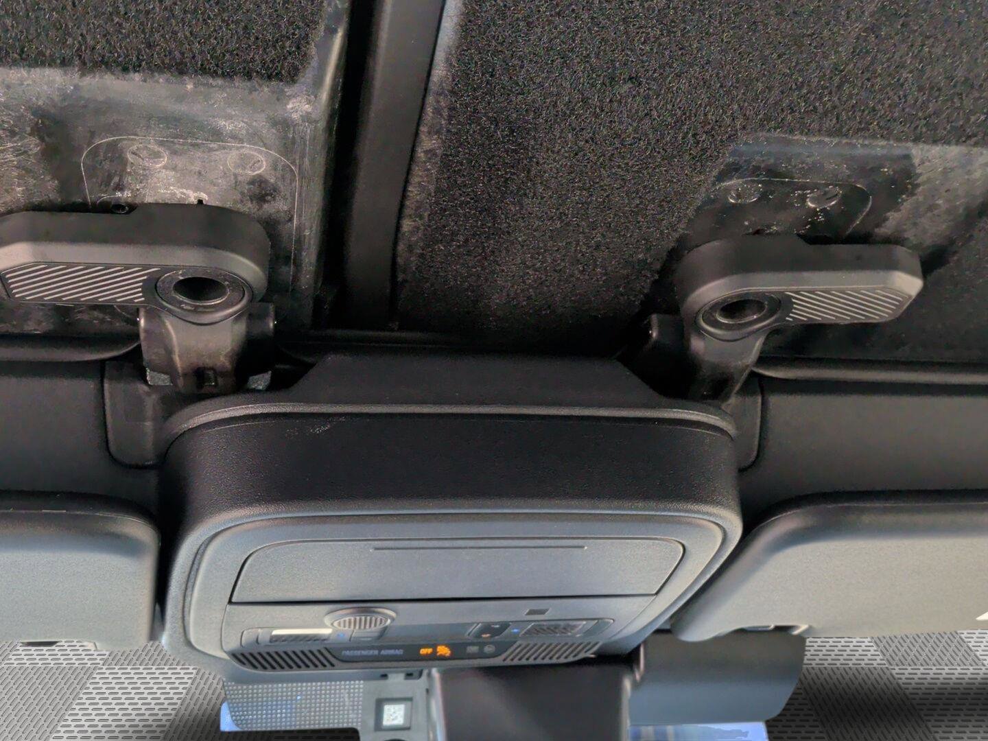 New 2025 Ford Bronco 4-Door image 18