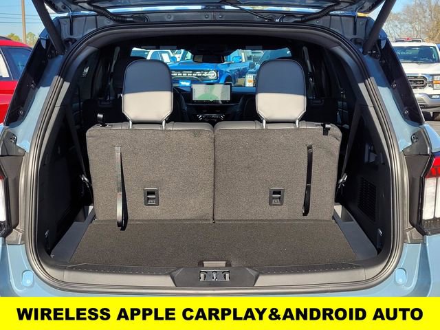 New 2026 Ford Explorer ST-Line w/ ST-Line Street Pack image 8