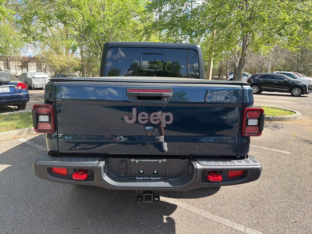 Used 2025 Jeep Gladiator Rubicon w/ Convenience Group image 5