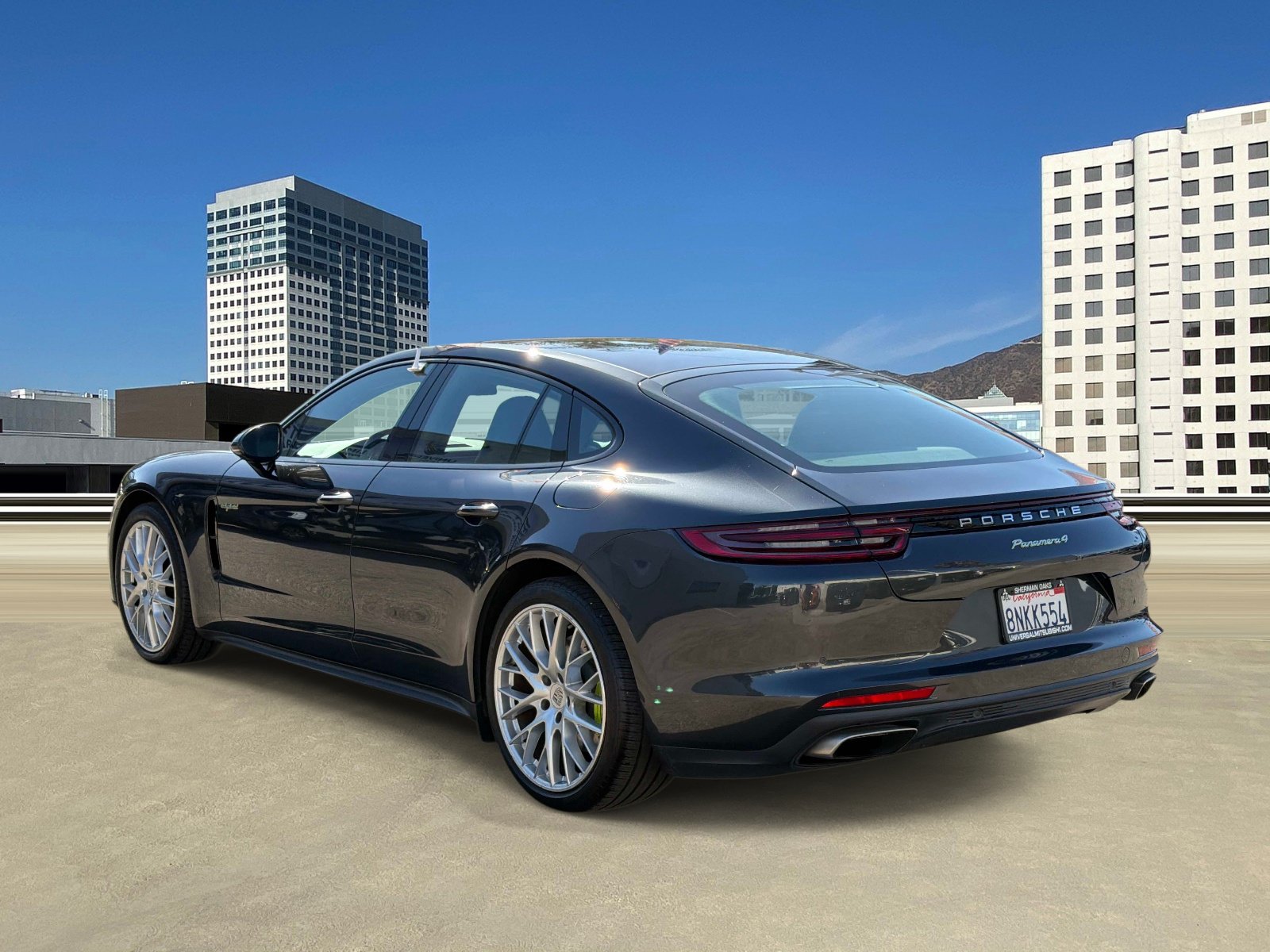 Used 2019 Porsche Panamera 4 AWD/4WD image 3
