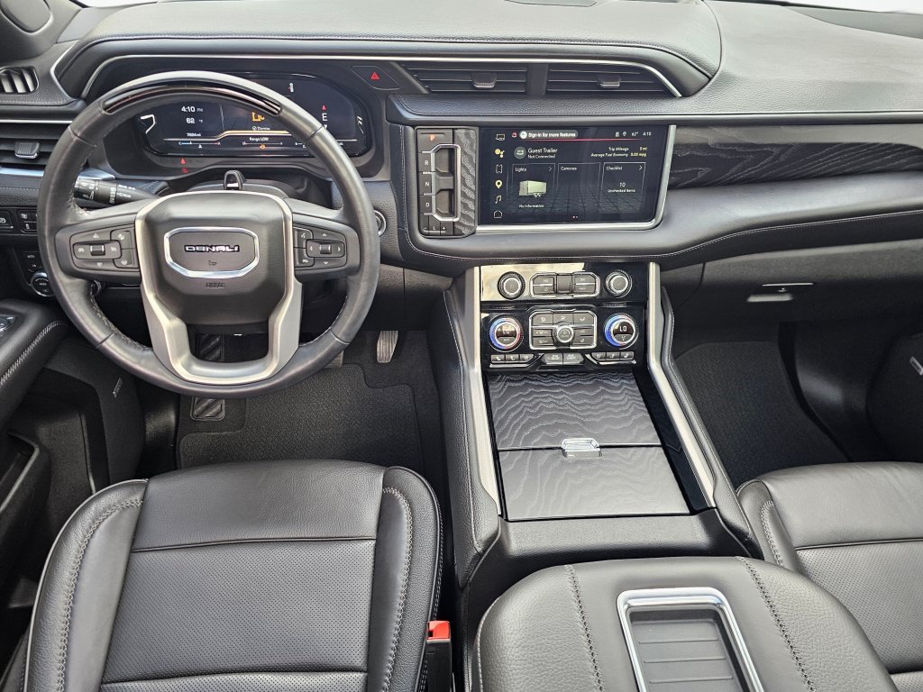 Used 2024 GMC Yukon Denali w/ Denali Reserve Package AWD/4WD image 24