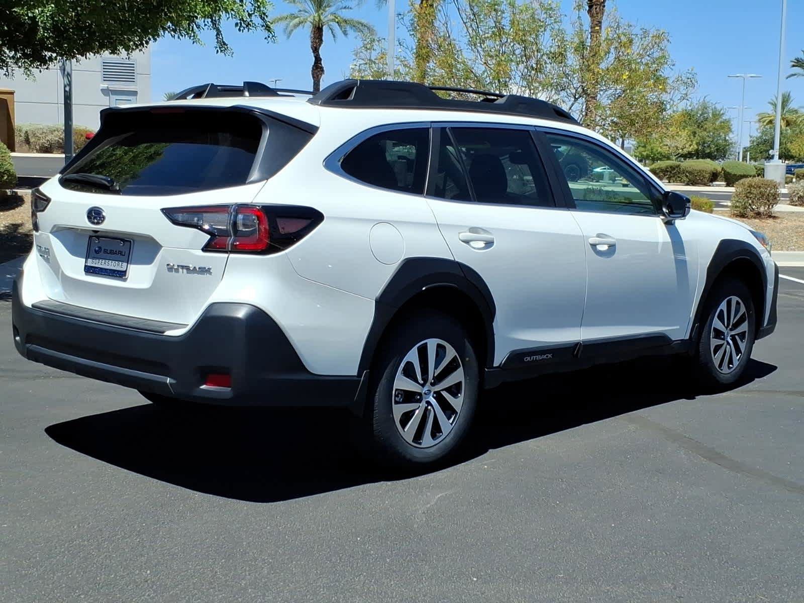 Used 2025 Subaru Outback Premium AWD/4WD image 7