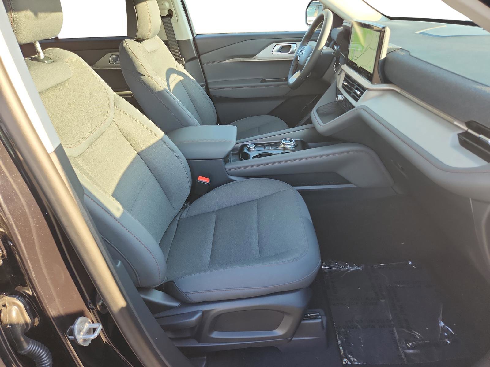 New 2026 Ford Explorer Active image 27