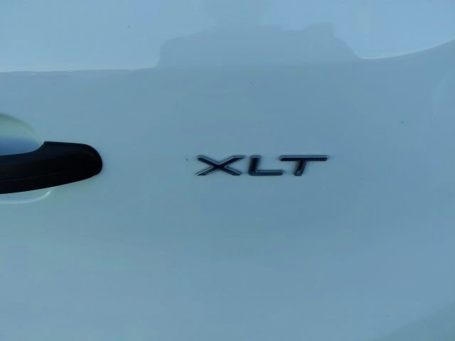 Used 2023 Ford Transit 350 XLT image 29