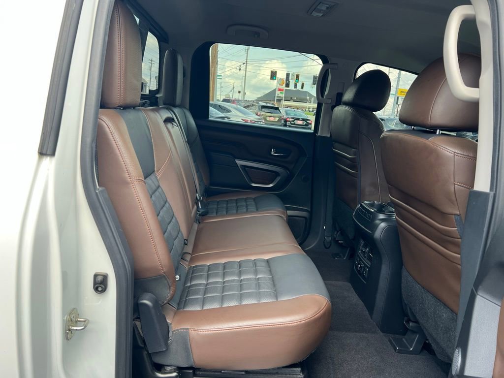 Used 2016 Nissan Titan Platinum Reserve image 26