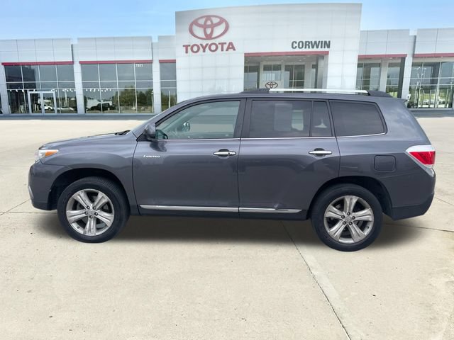 Used 2013 Toyota Highlander Limited FWD image 2