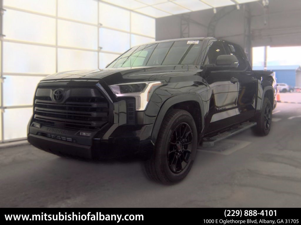 Used 2023 Toyota Tundra SR5 w/ SR5 Convenience Package