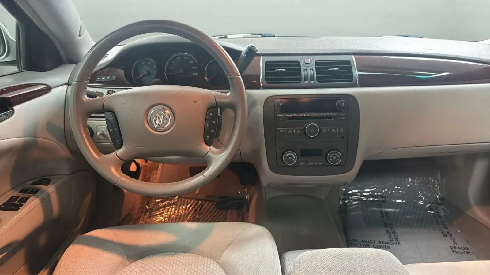 Used 2011 Buick Lucerne CX FWD image 10