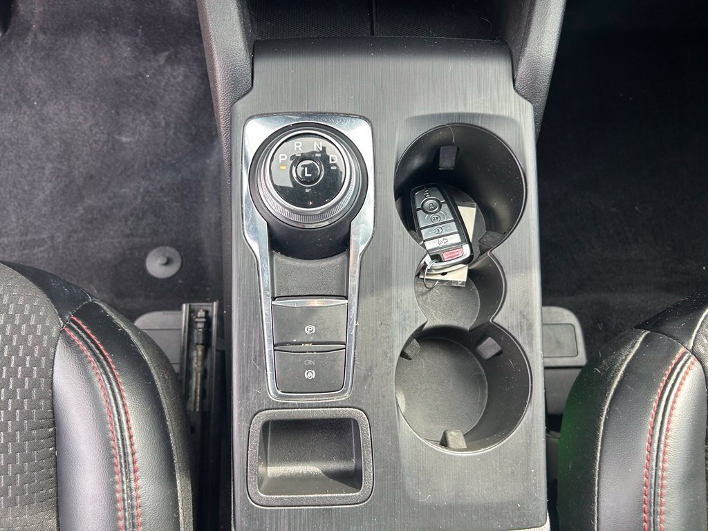 Used 2024 Ford Escape ST-Line w/ Tech Pack #1 AWD/4WD image 15