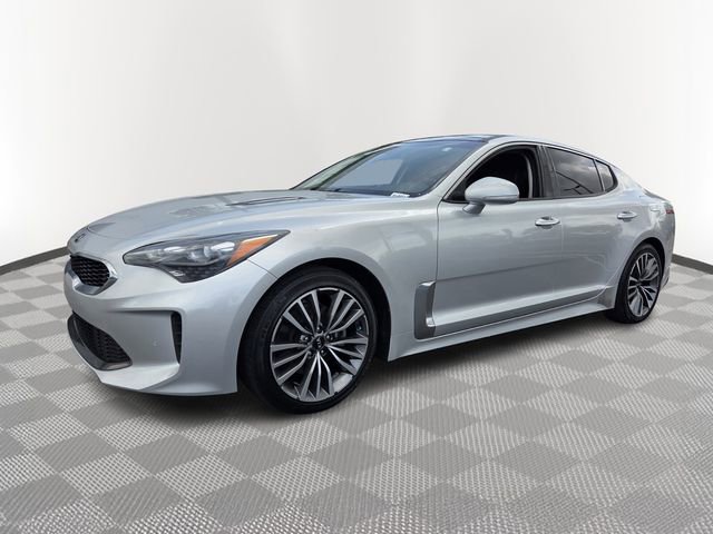 Used 2018 Kia Stinger Premium image 3