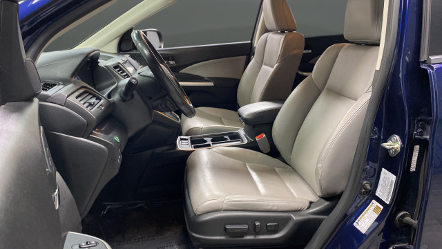 Used 2016 Honda CR-V Touring image 9