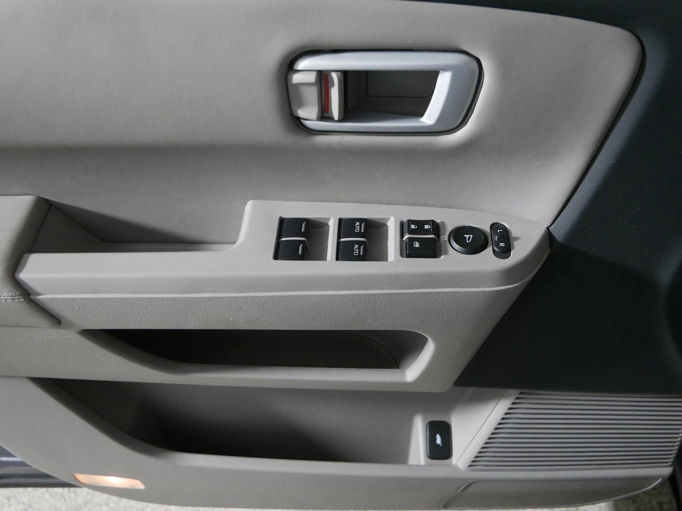 Used 2015 Honda Pilot EX-L image 19