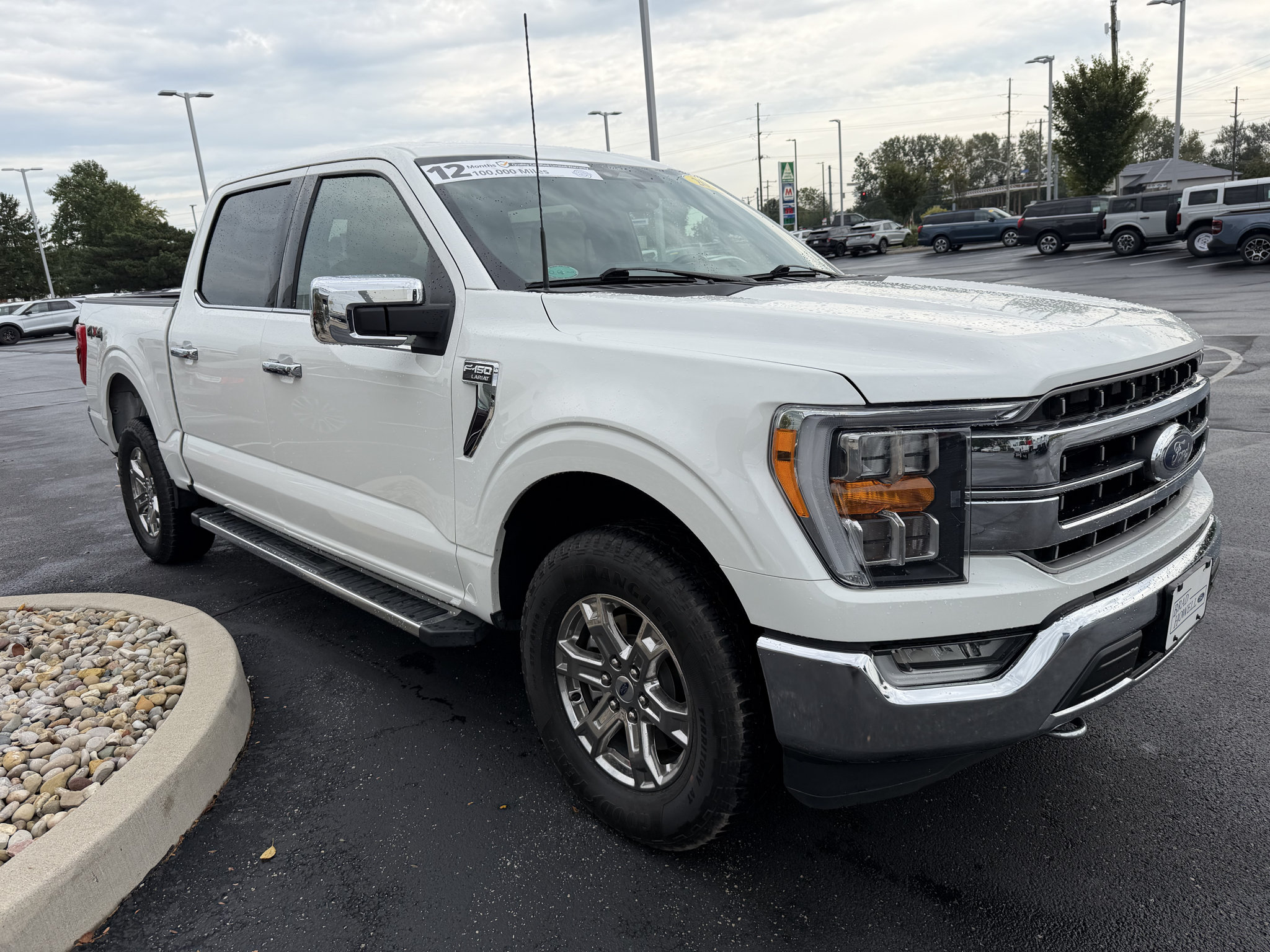 Used 2022 Ford F150 Lariat AWD/4WD image 4