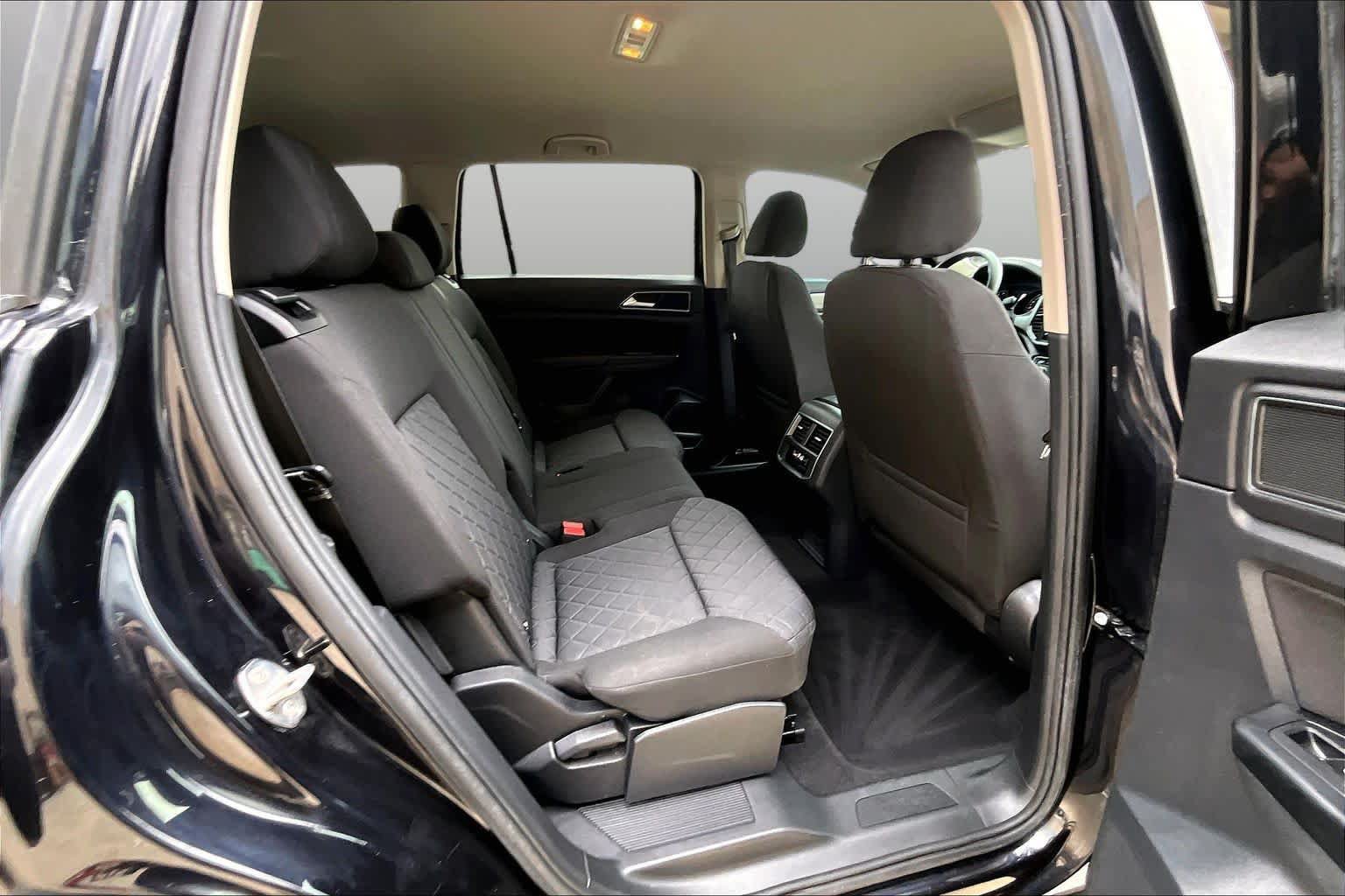 Used 2019 Volkswagen Atlas S FWD image 19