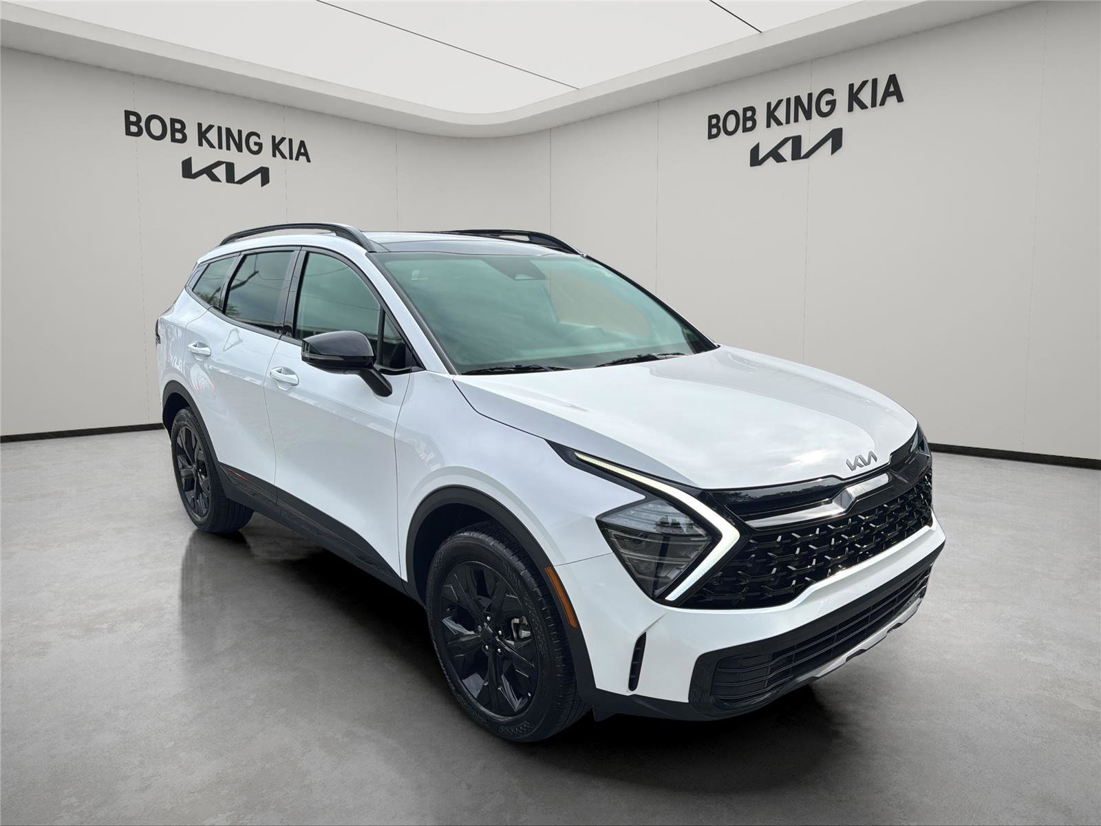 Used 2025 Kia Sportage X-Line w/ Premium Package image 7