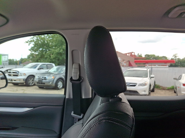Used 2024 Ford Ranger Lariat w/ FX4 Off-Road Package AWD/4WD image 17