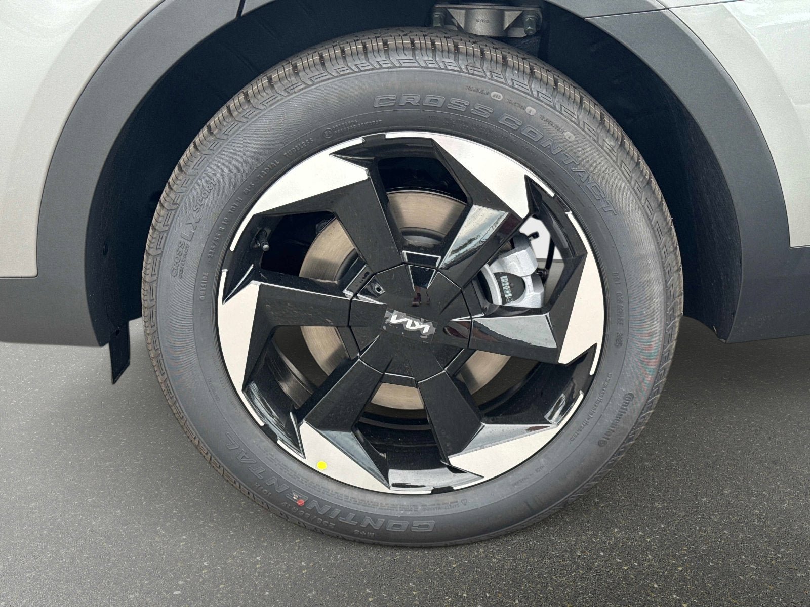 New 2026 Kia Sorento EX FWD image 9