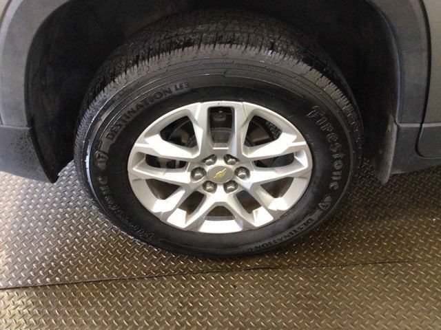 Used 2020 Chevrolet Traverse LS AWD/4WD image 29