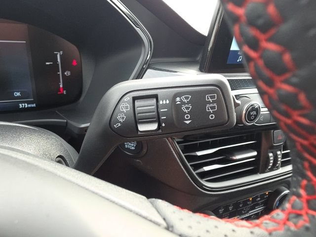Used 2025 Ford Escape ST-Line Select AWD/4WD image 17