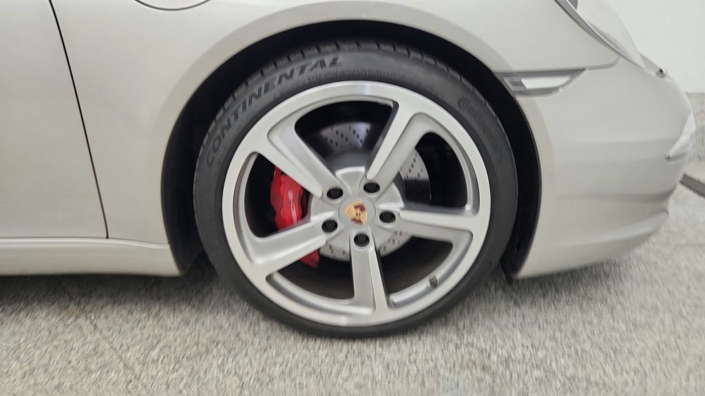 Used 2013 Porsche 911 Carrera S RWD image 22