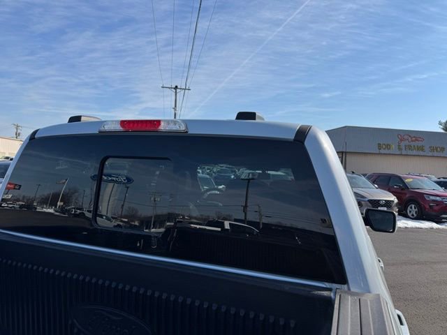 Used 2022 Ford F150 Lariat w/ Equipment Group 502A High image 12