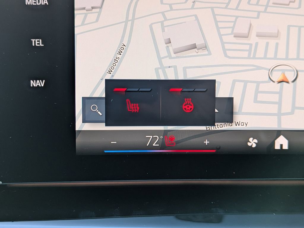 New 2026 BMW X2 xDrive28i w/ Technology Package AWD/4WD image 18