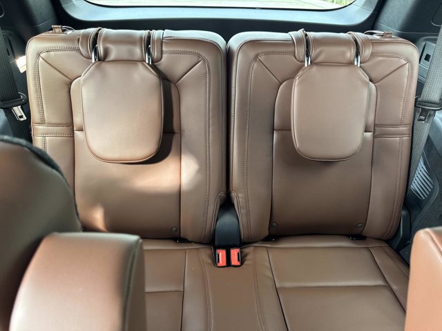 New 2026 Lincoln Aviator Reserve image 23
