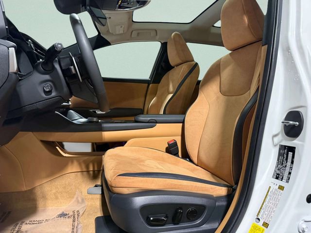 Used 2023 Lexus RZ 450e Premium image 26