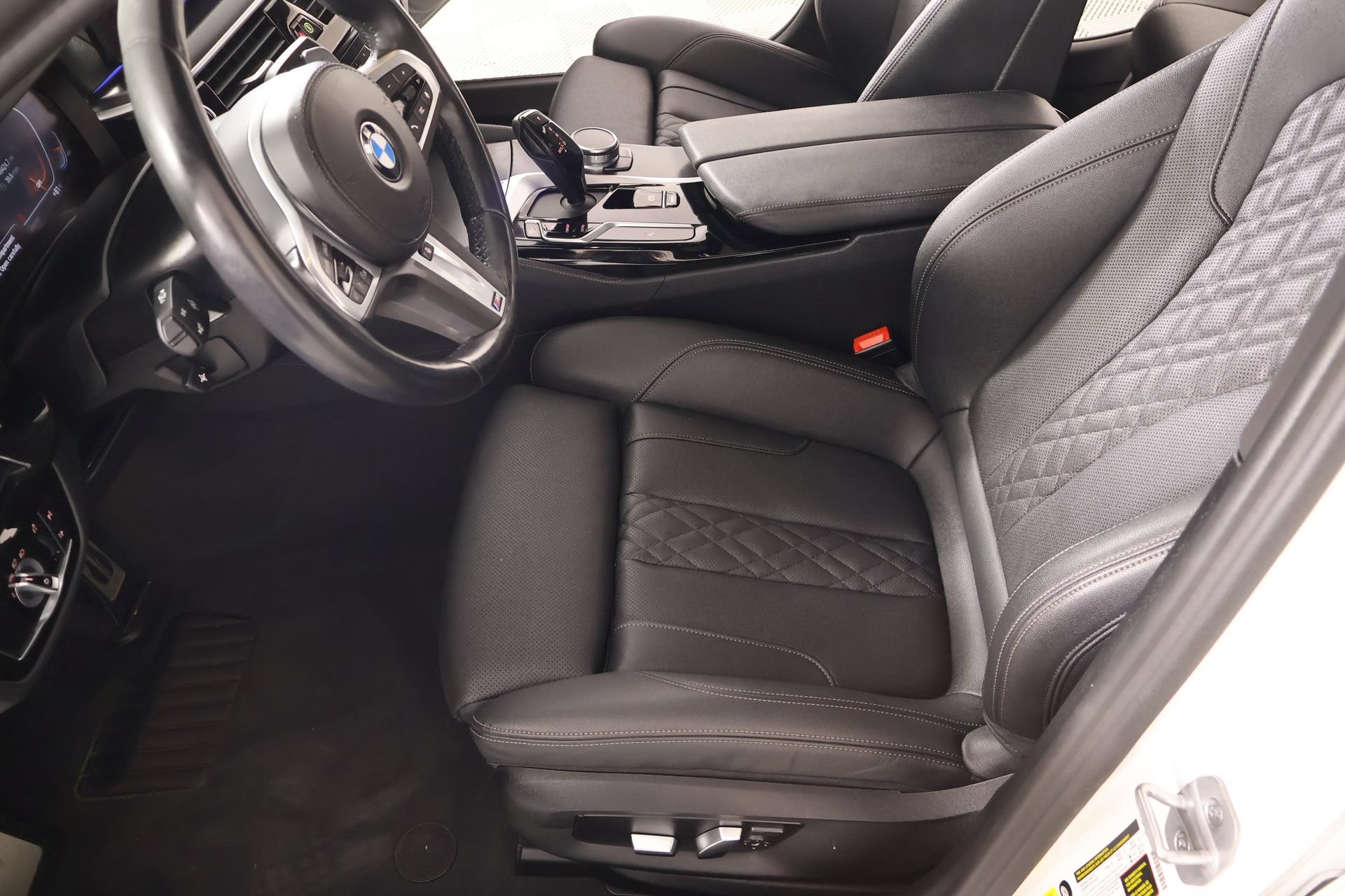 Used 2023 BMW 530i xDrive w/ M Sport Package AWD/4WD image 12