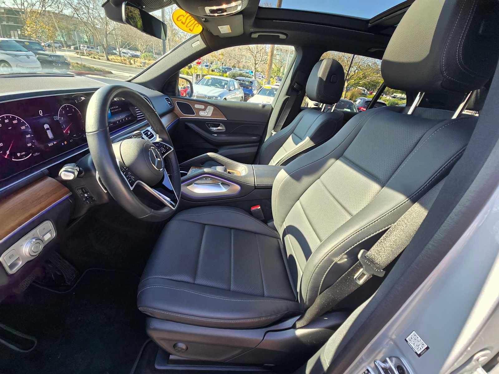 Certified 2025 Mercedes-Benz GLE 450 4MATIC image 25