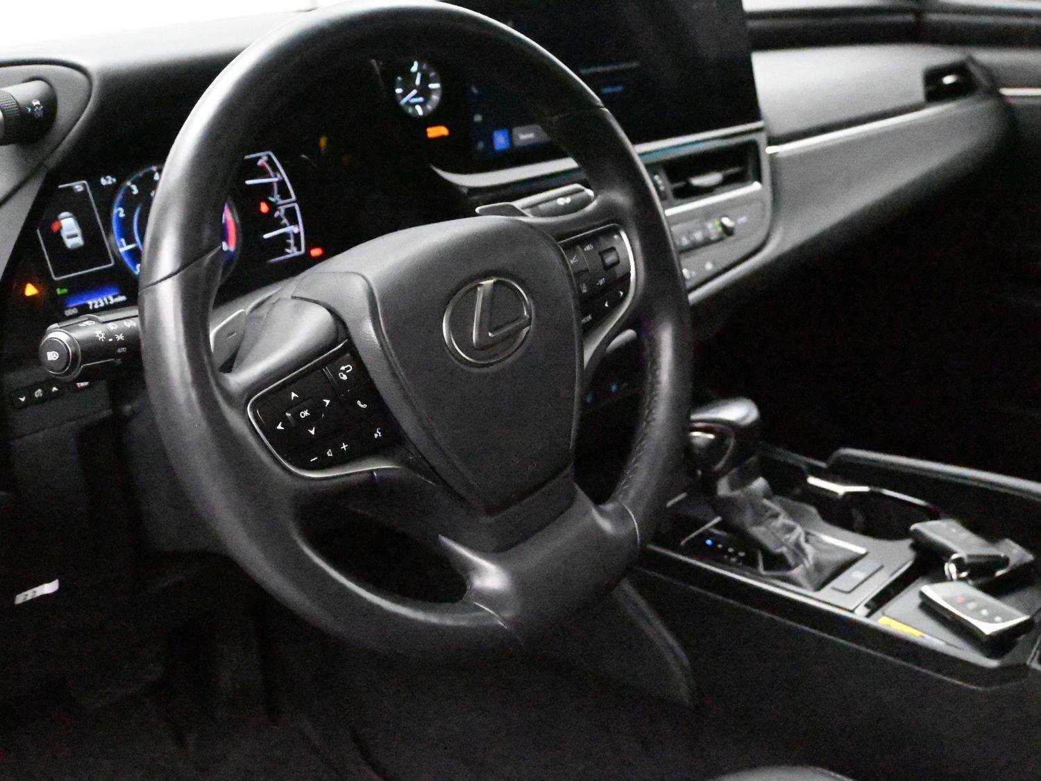 Used 2023 Lexus ES 250 w/ Premium Package AWD/4WD image 8