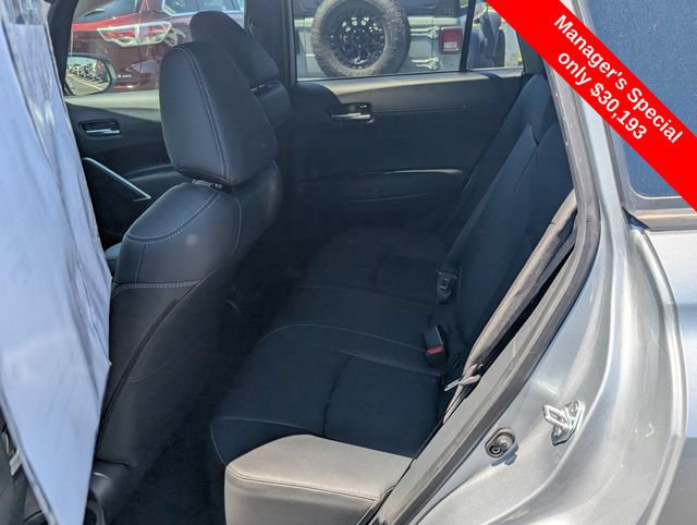 Used 2025 Toyota Corolla Cross XLE AWD/4WD image 9