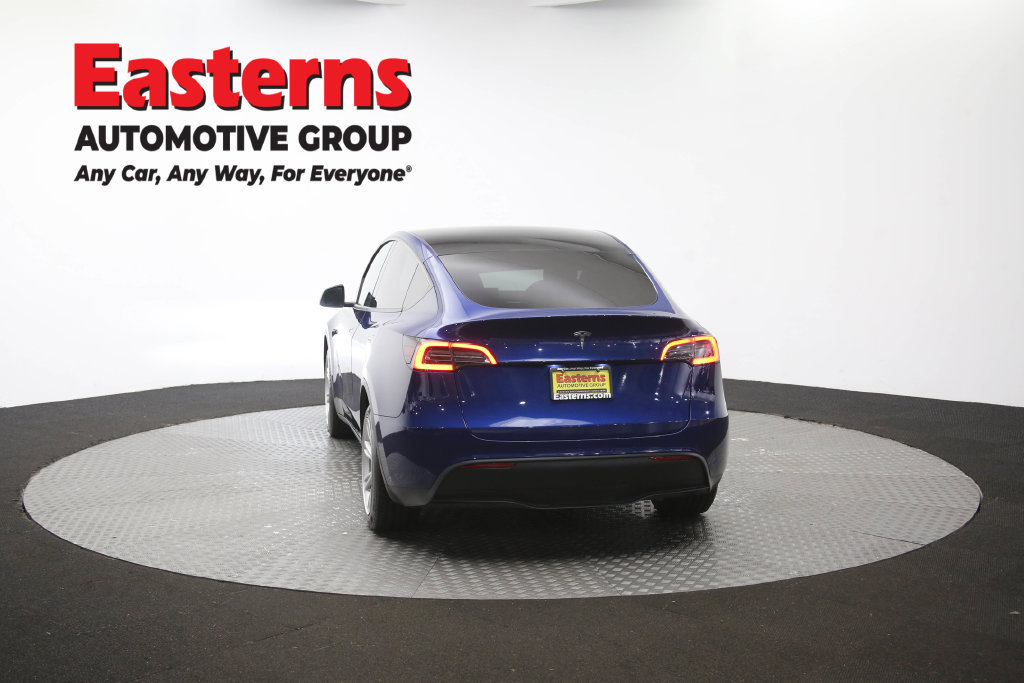 Used 2021 Tesla Model Y Long Range AWD/4WD image 33