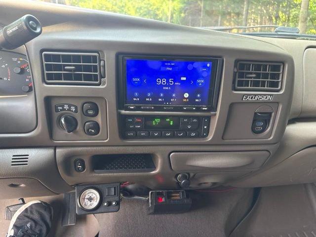 Used 2003 Ford Excursion Eddie Bauer AWD/4WD image 19